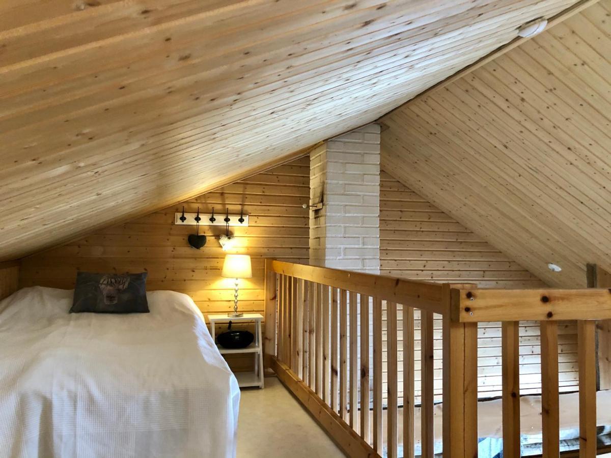 Kelomaja Yllaes Villa Äkäslompolo Buitenkant foto